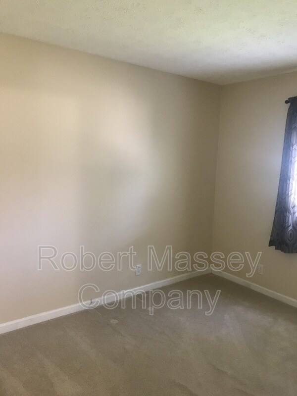 Building Photo - 4820 St Leo Pl