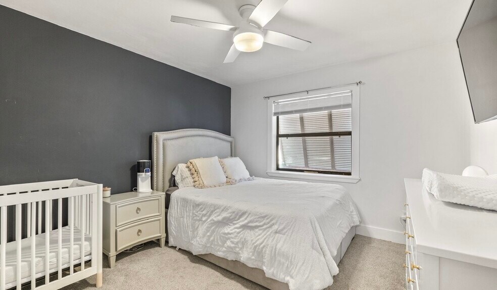 Building Photo - 600 Domenico Cir