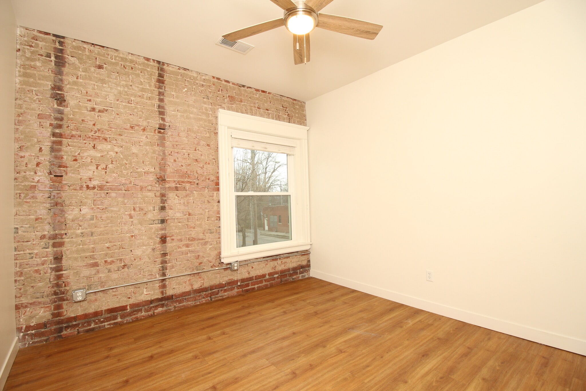 Building Photo - 2201 Lexington Ave