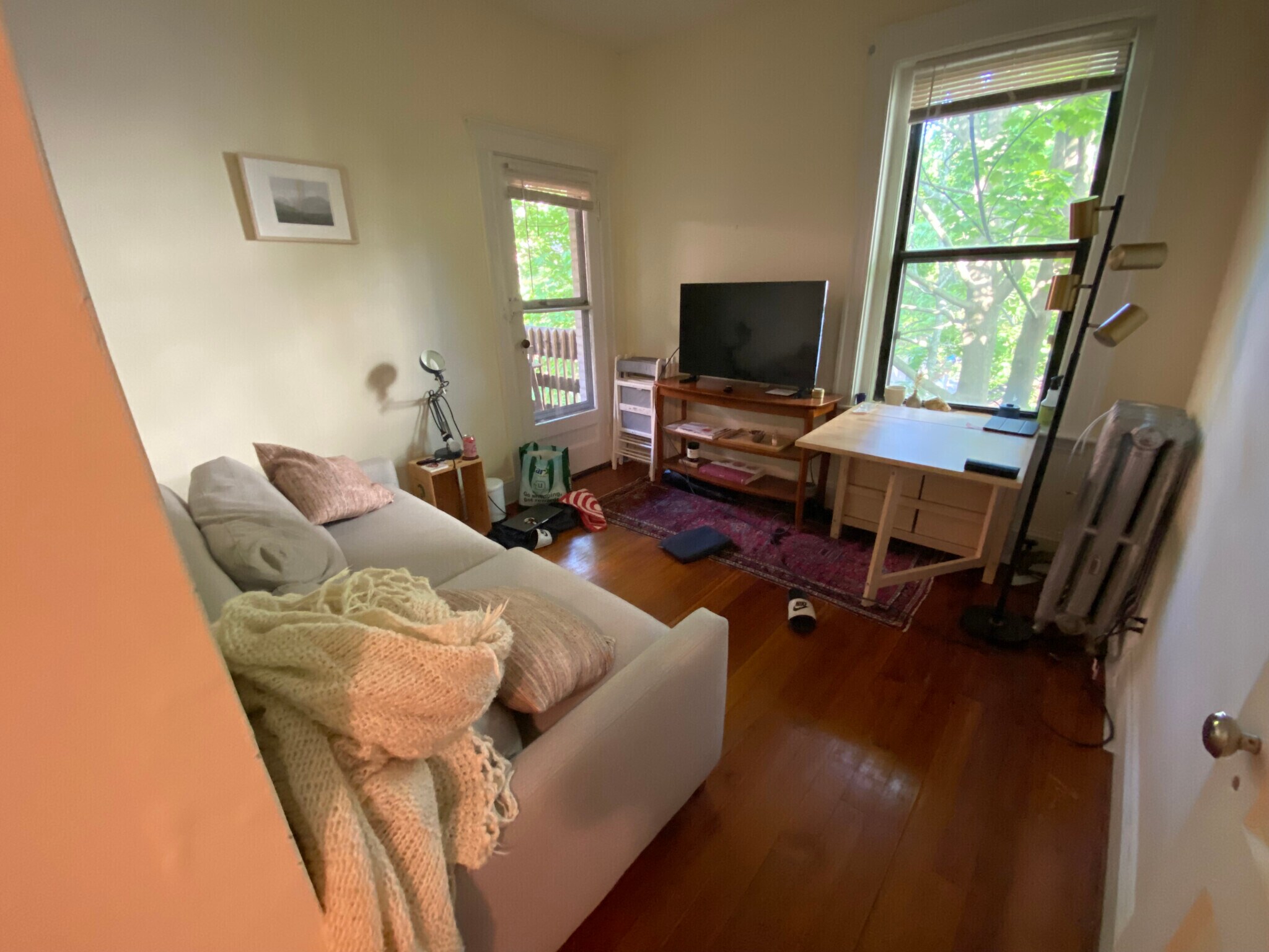 Building Photo - 123 Park St