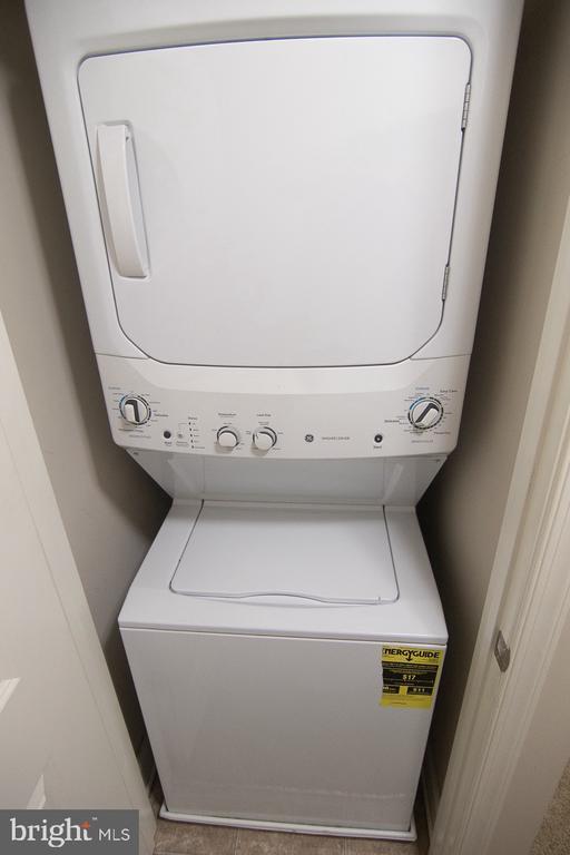 Building Photo - 4442 Potomac Highlands Cir