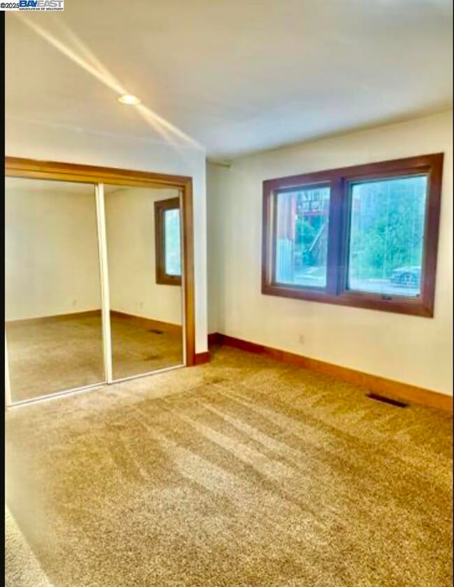 Building Photo - 13273 Sierra Dr W