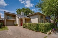 Building Photo - 3215 Bryan St