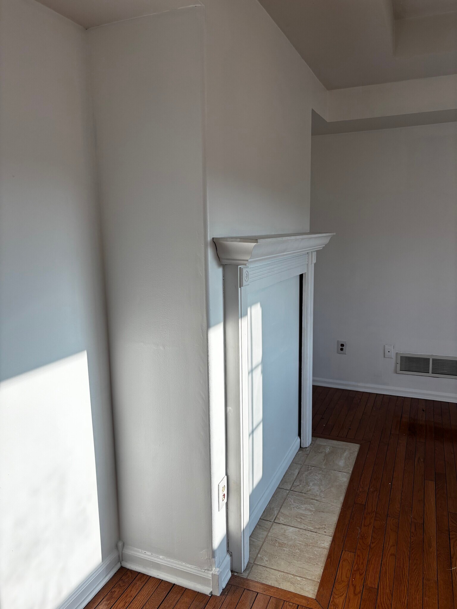 Building Photo - 407 Griffin St
