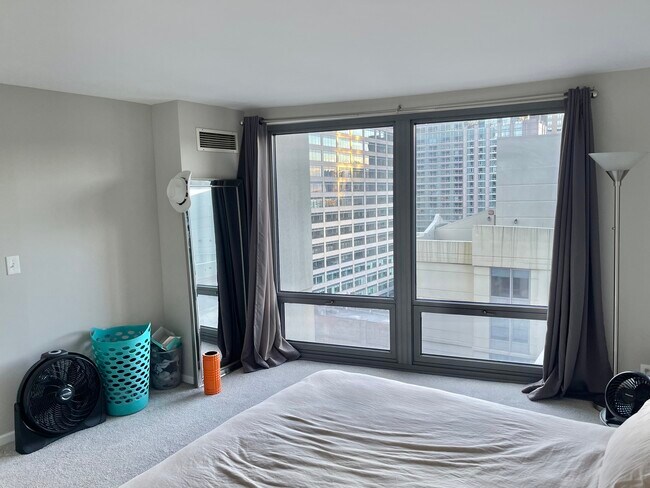 Building Photo - 440 N Wabash Ave