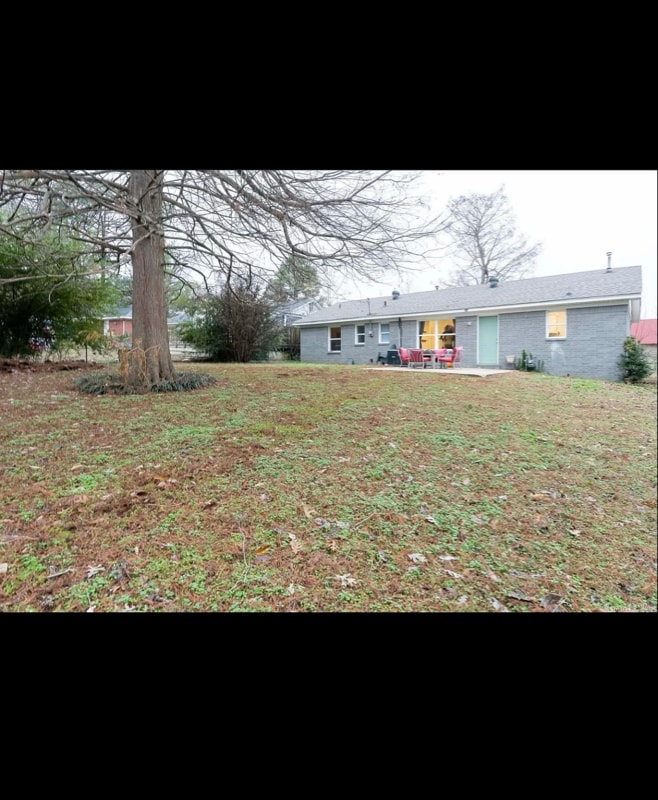 Building Photo - 1709 Westwood Dr