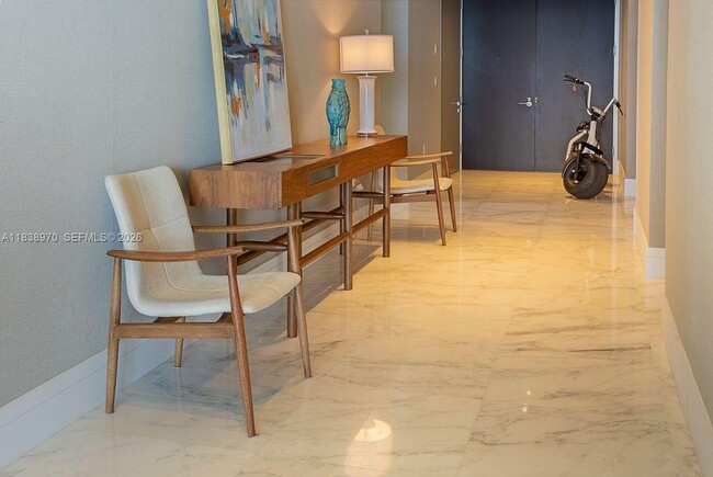 Building Photo - 17141 Collins Ave