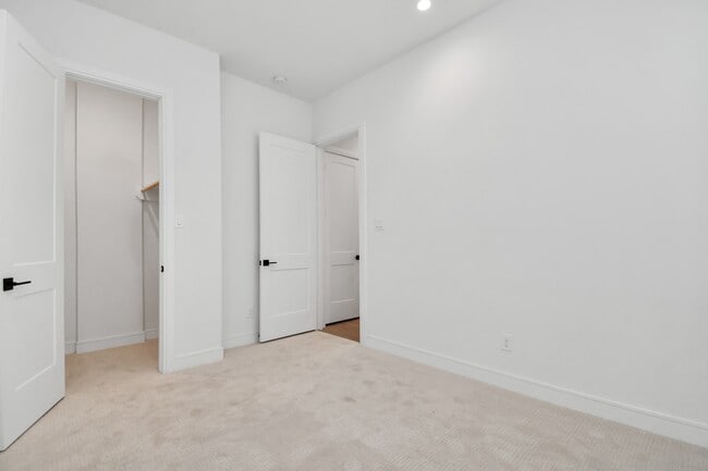 Building Photo - 4510 Old Yale St