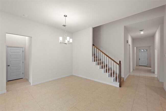 Building Photo - 182 Palmillas Dr