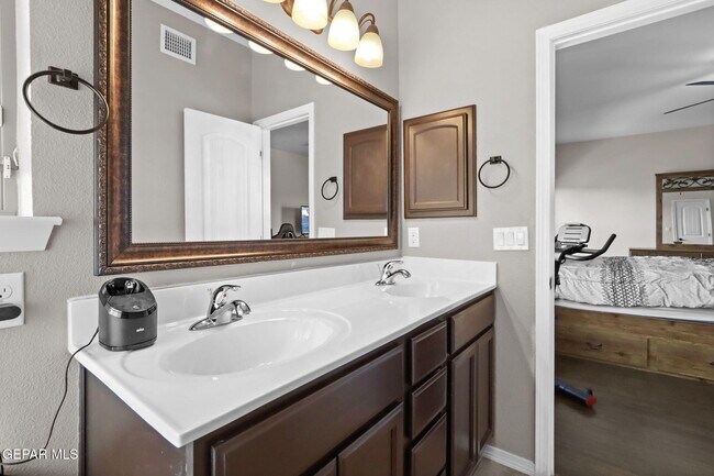 Building Photo - 14625 Randall Cunningham