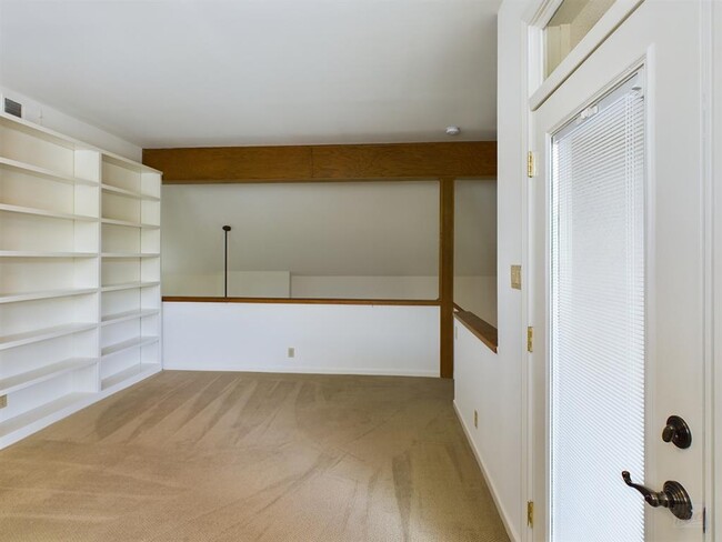 Building Photo - 1735 Spyglass Dr