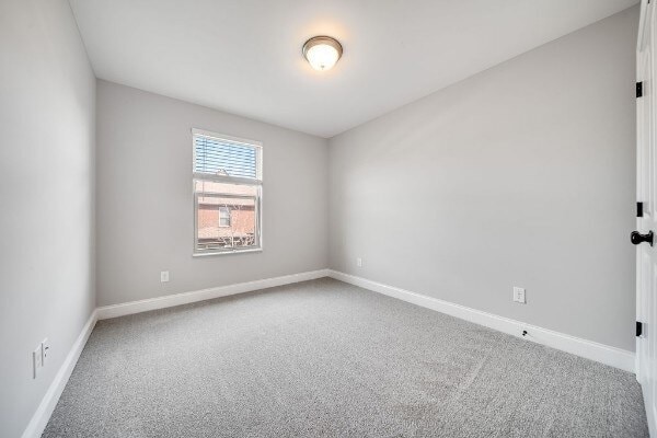 Building Photo - 207 Bixby Ln