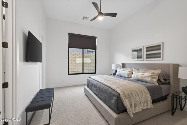 Building Photo - 13290 E la Junta Rd