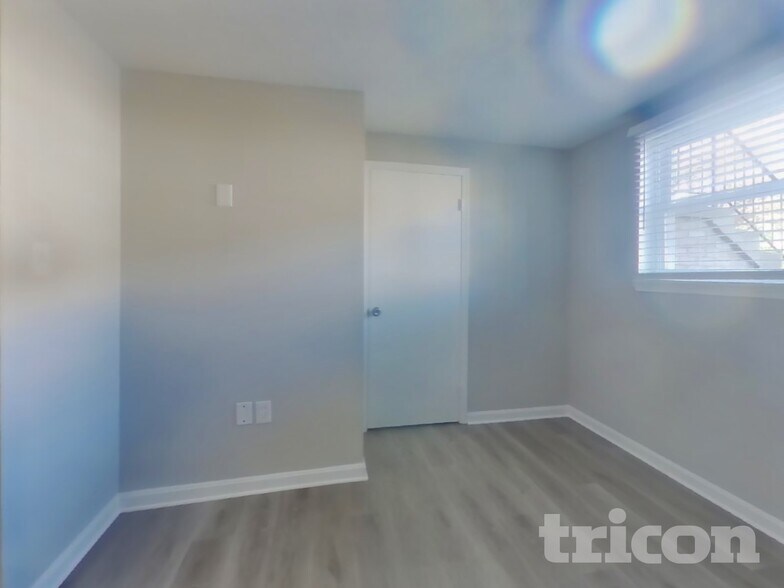 Building Photo - 11612 Cosca Park Dr