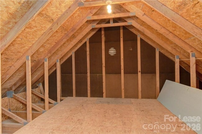 Building Photo - 10496 Gunnison Ln
