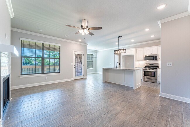 Building Photo - Great home in centerton