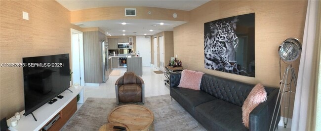 Building Photo - 6700 Indian Creek Dr