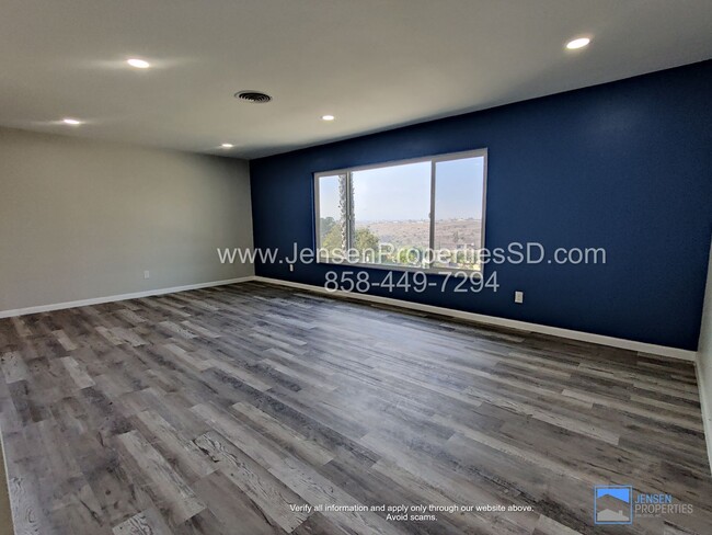 Building Photo - 3BR/2BA RENOVATED HOME w/ BEAUTIFUL VIEW, ...