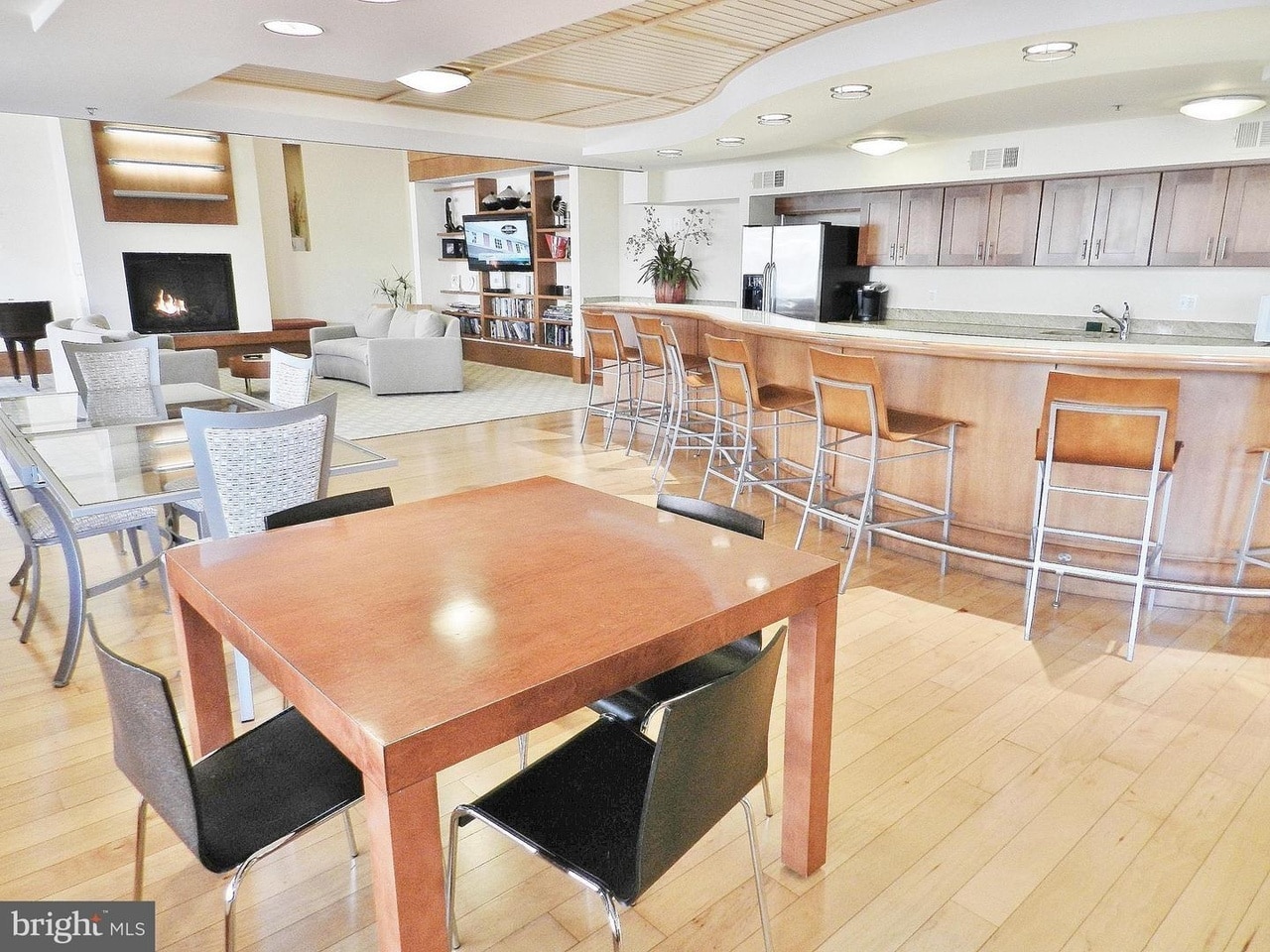 Building Photo - 2200 N Westmoreland St