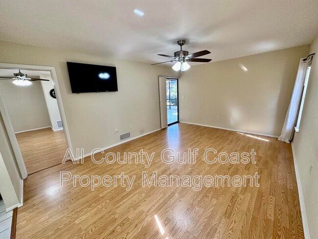 Building Photo - 1218 Waterside Ln