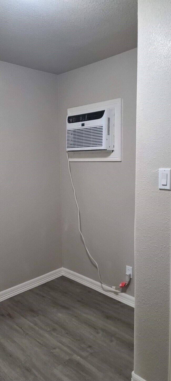 Building Photo - 791 Fortune St