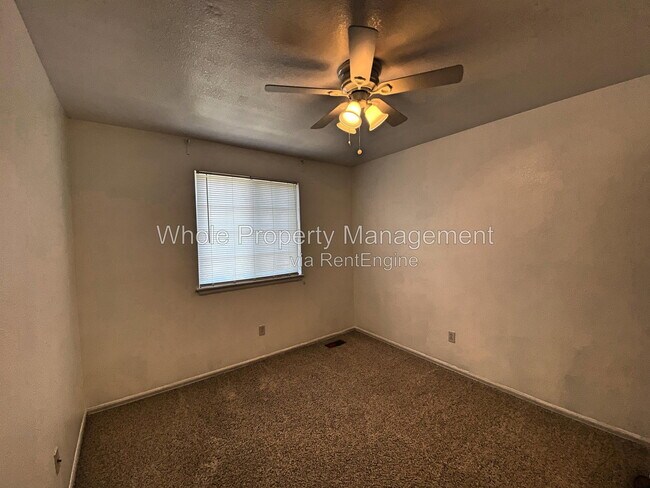 Building Photo - 5981 S Zante Way