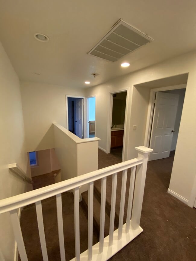 Building Photo - 1648 Rigel St