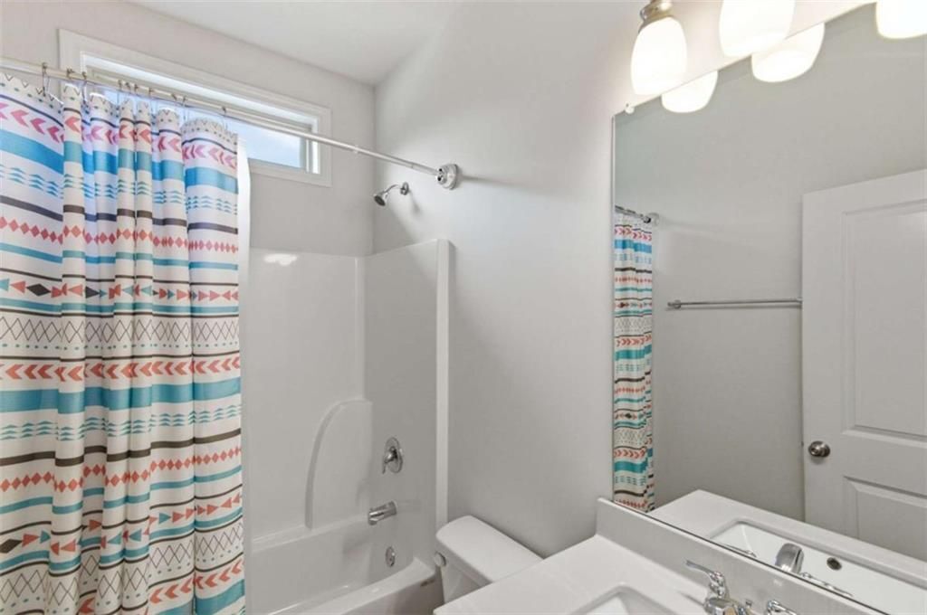 Building Photo - 1415 Dahlia Dr