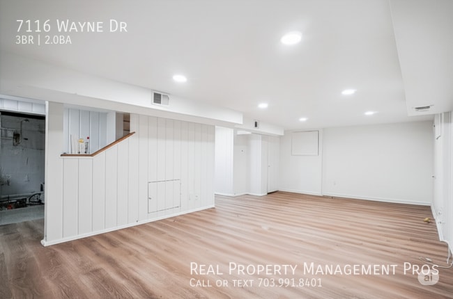 Building Photo - 7116 Wayne Dr