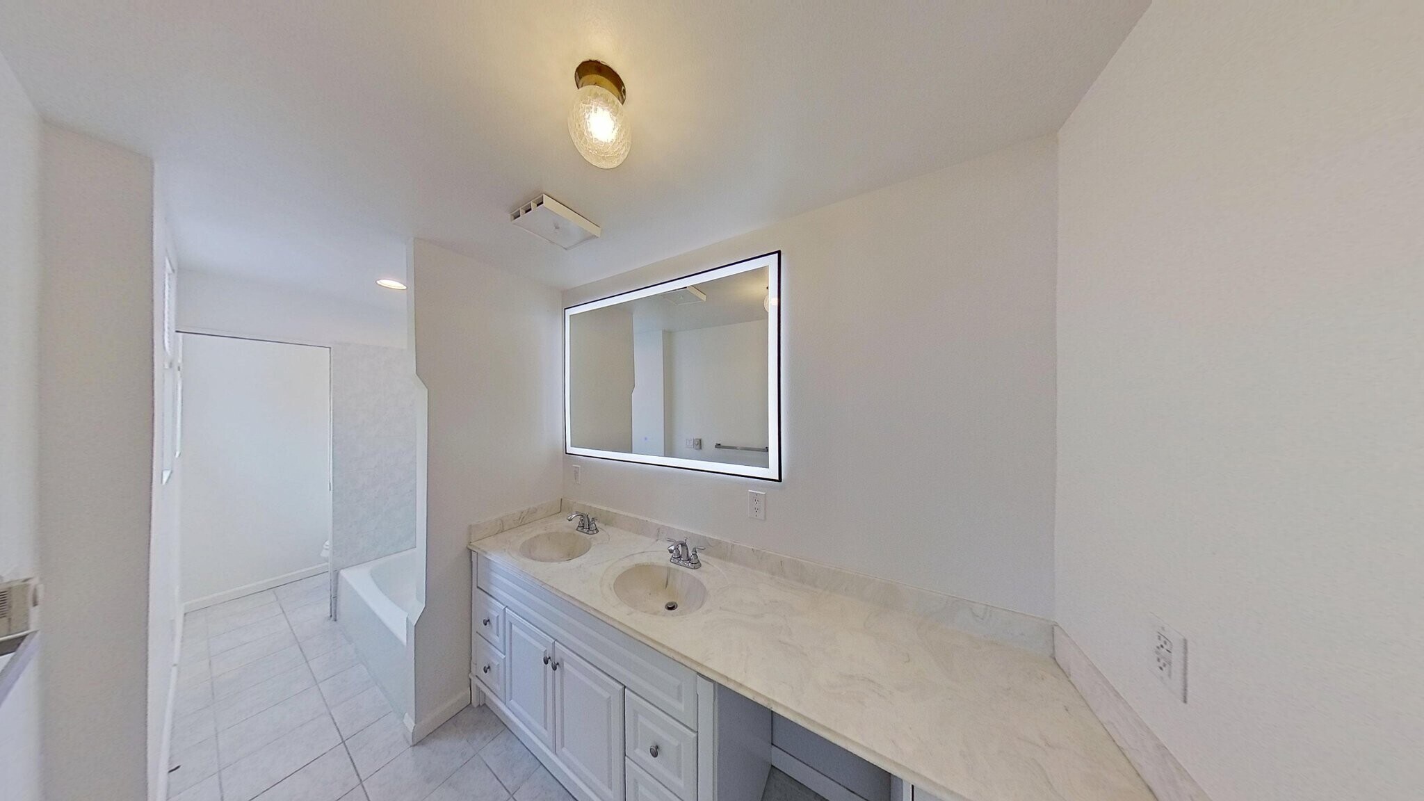 Building Photo - 6264 S Elmira Cir E