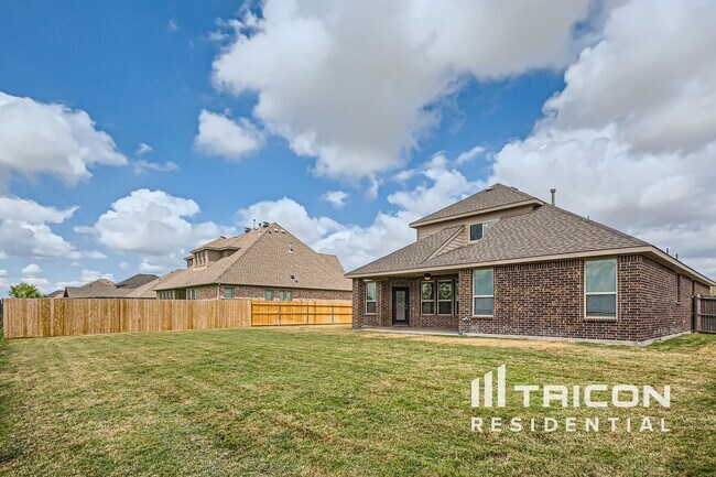 Building Photo - 1044 Lufkin Ln