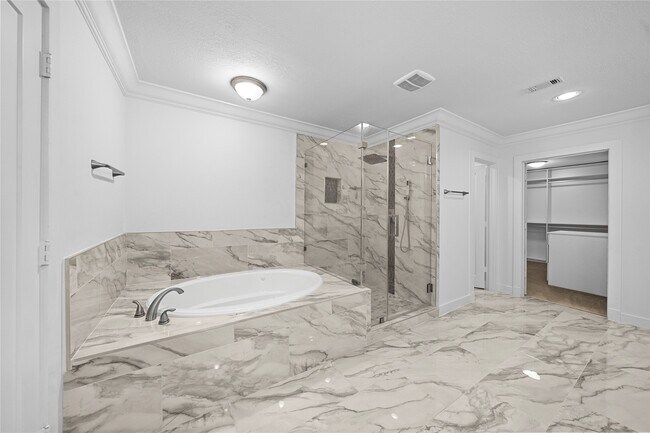 Building Photo - 13419 Preston Cliff Ct