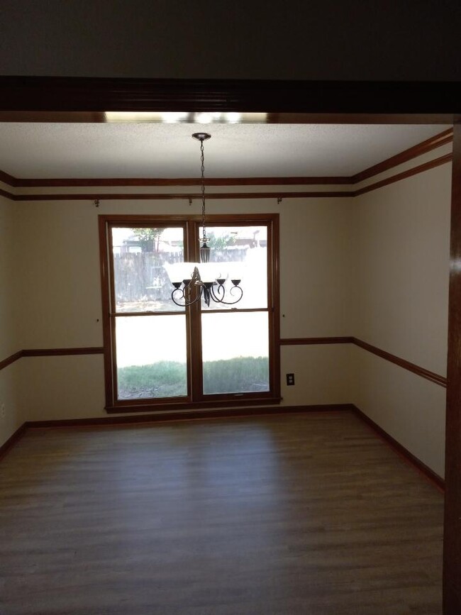 Dining room - 885 Linden Grove Cove