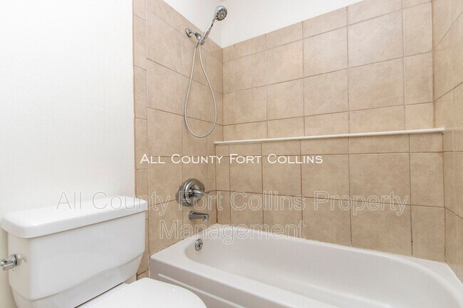 Building Photo - 3531 Windmill Dr