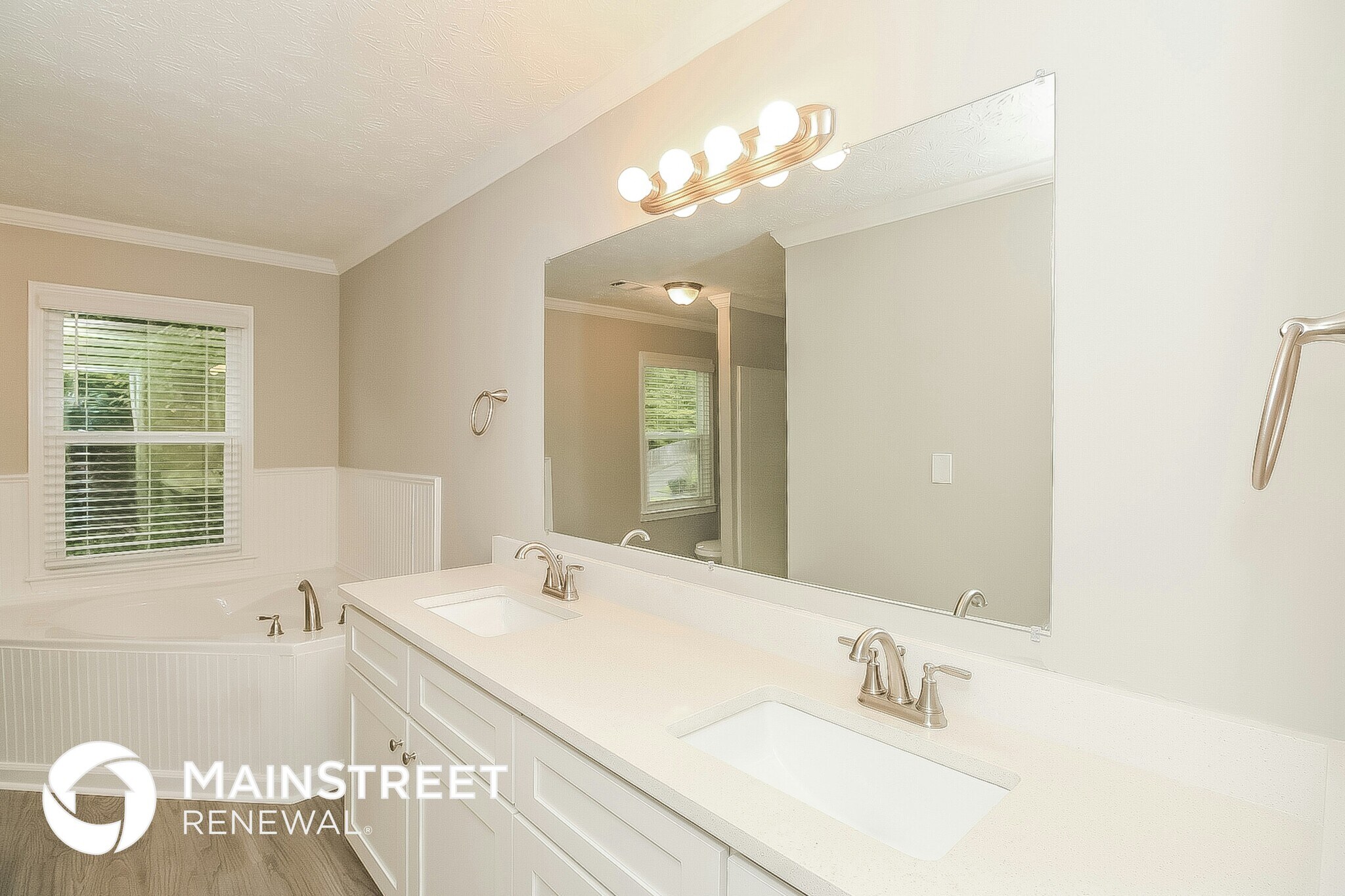 Building Photo - 5501 Reynard Trail