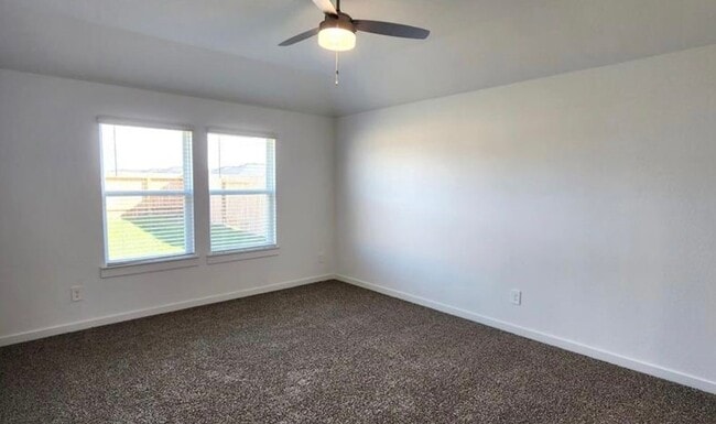 Building Photo - 3926 Pierce Pl Ln