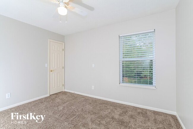 Building Photo - 6278 Maple Grove