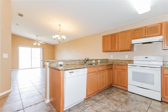 Building Photo - 955 Pisgah Pl