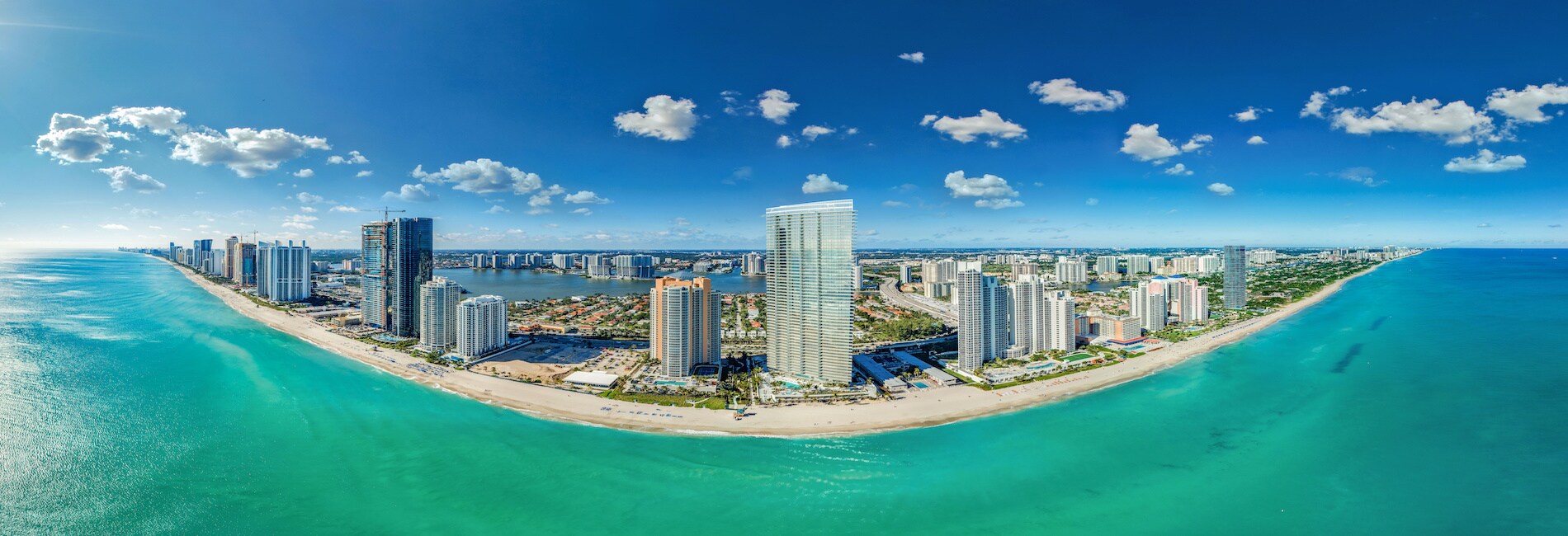 Building Photo - 1800 SW 5th Ave