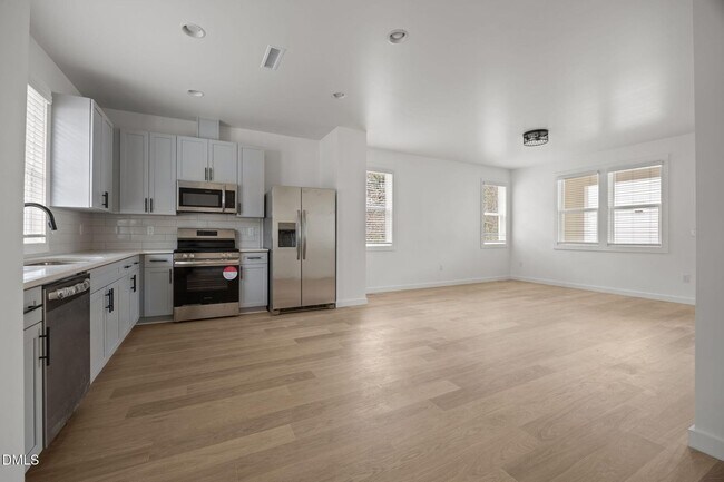 Building Photo - Lot 8 - 2811 Wilcox Pl