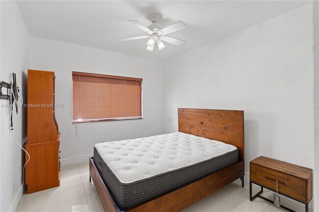 Building Photo - 21396 Marina Cove Cir