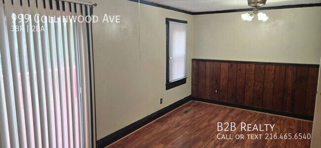 Building Photo - 999 Collinwood Ave