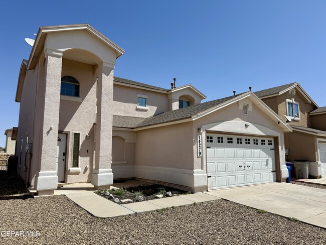 Building Photo - 14279 English Point Ave