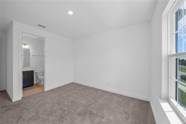 Building Photo - 18345 Mowry Ct