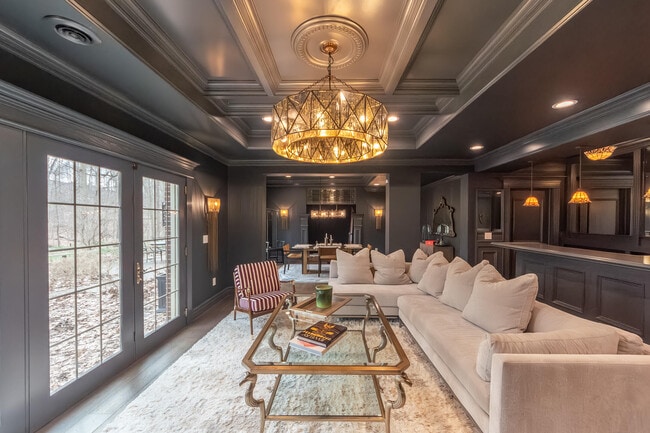 Building Photo - 16646 Brooklane Blvd