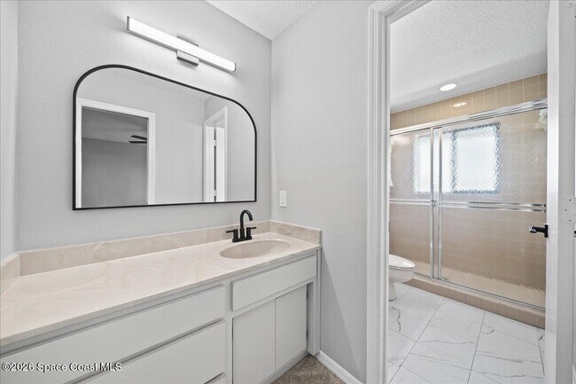 Building Photo - 1251 Beachside Ln