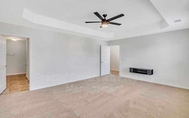 Building Photo - 40 Burnt Oak Rd