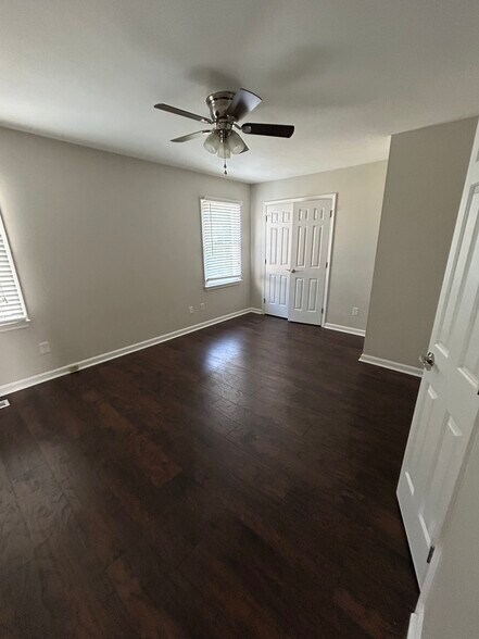 Building Photo - 6716 Tattershale Ct