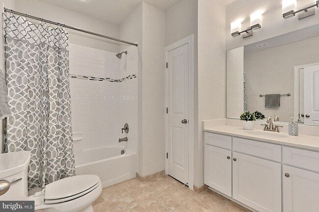 Building Photo - 6526 Dearborn Dr