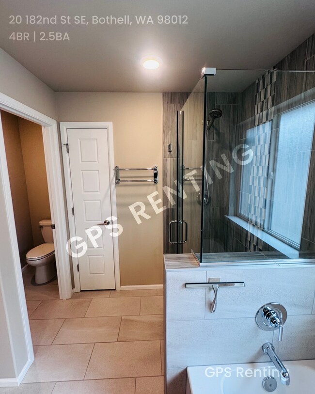 Building Photo - Spacious & Bright Bothell Home – Comfort a...